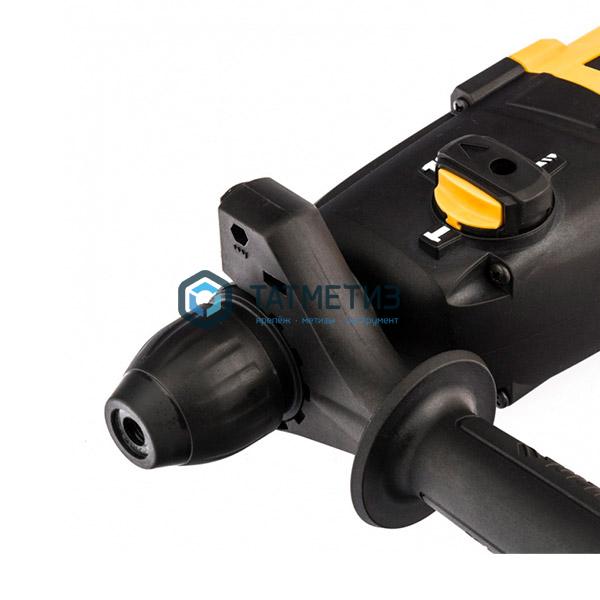 Перфоратор RH-750-24, SDS-plus, 750 Вт, 2,5 Дж, 3 реж.// Denzel Перфоратор RH-750-24, SDS-plus, 750 Вт, 2,5 Дж, 3 реж.// Denzel